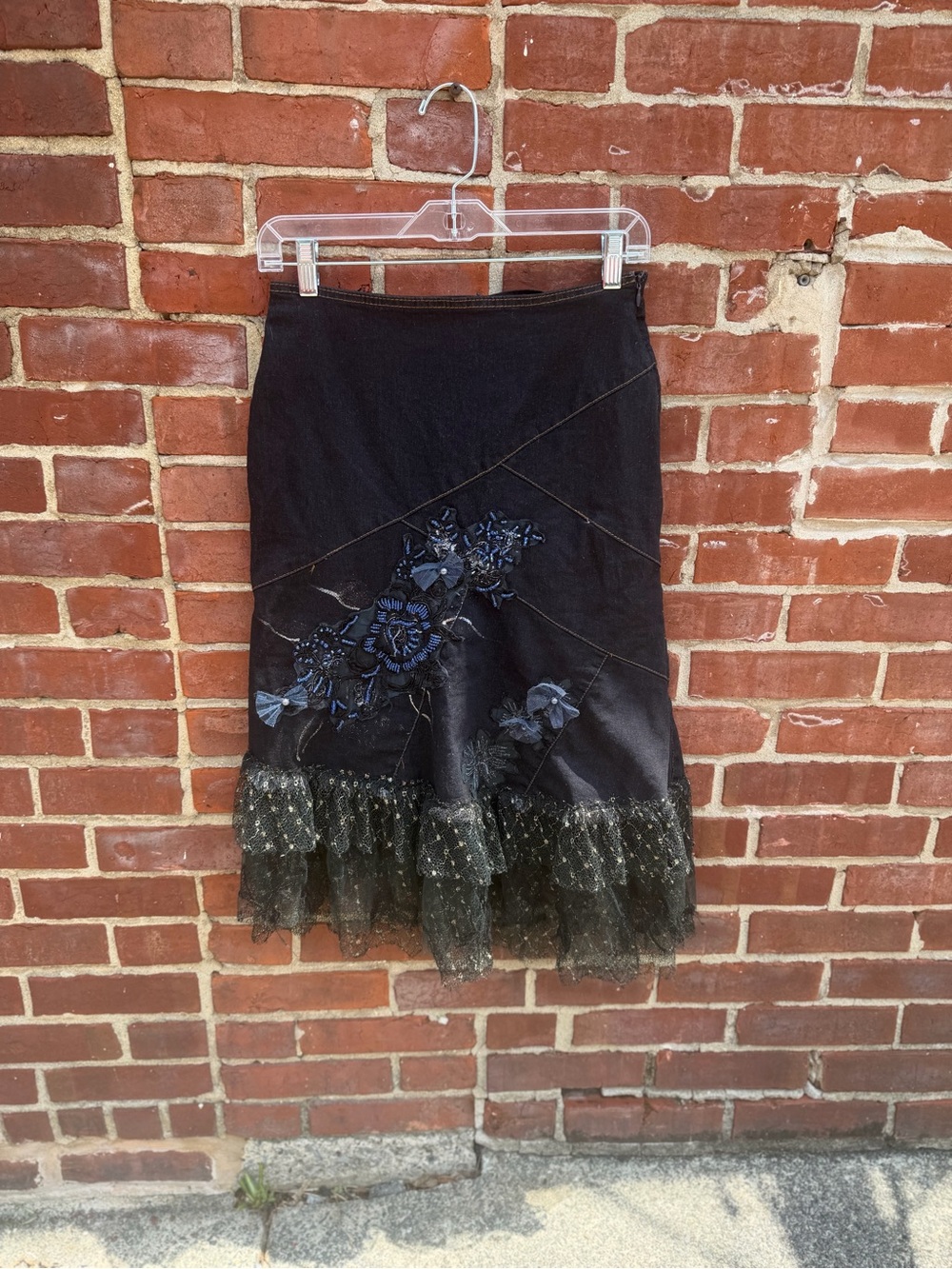 Embroidered Black Lace-Hem Women's Skirt - Picture 3 of 5